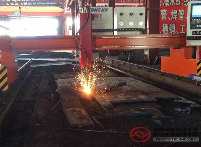 使用火焰切割機遇到工件熱變形怎么辦？